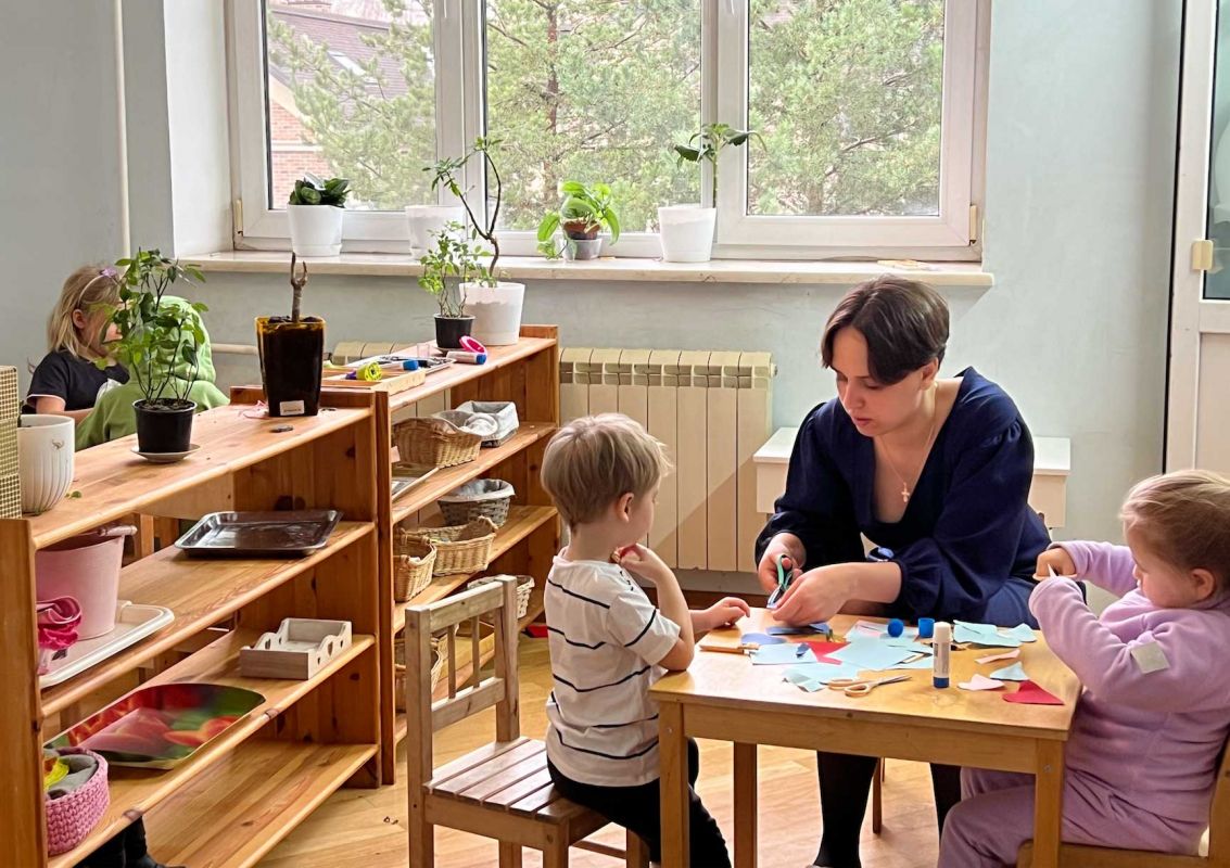 группа в саду монтессори